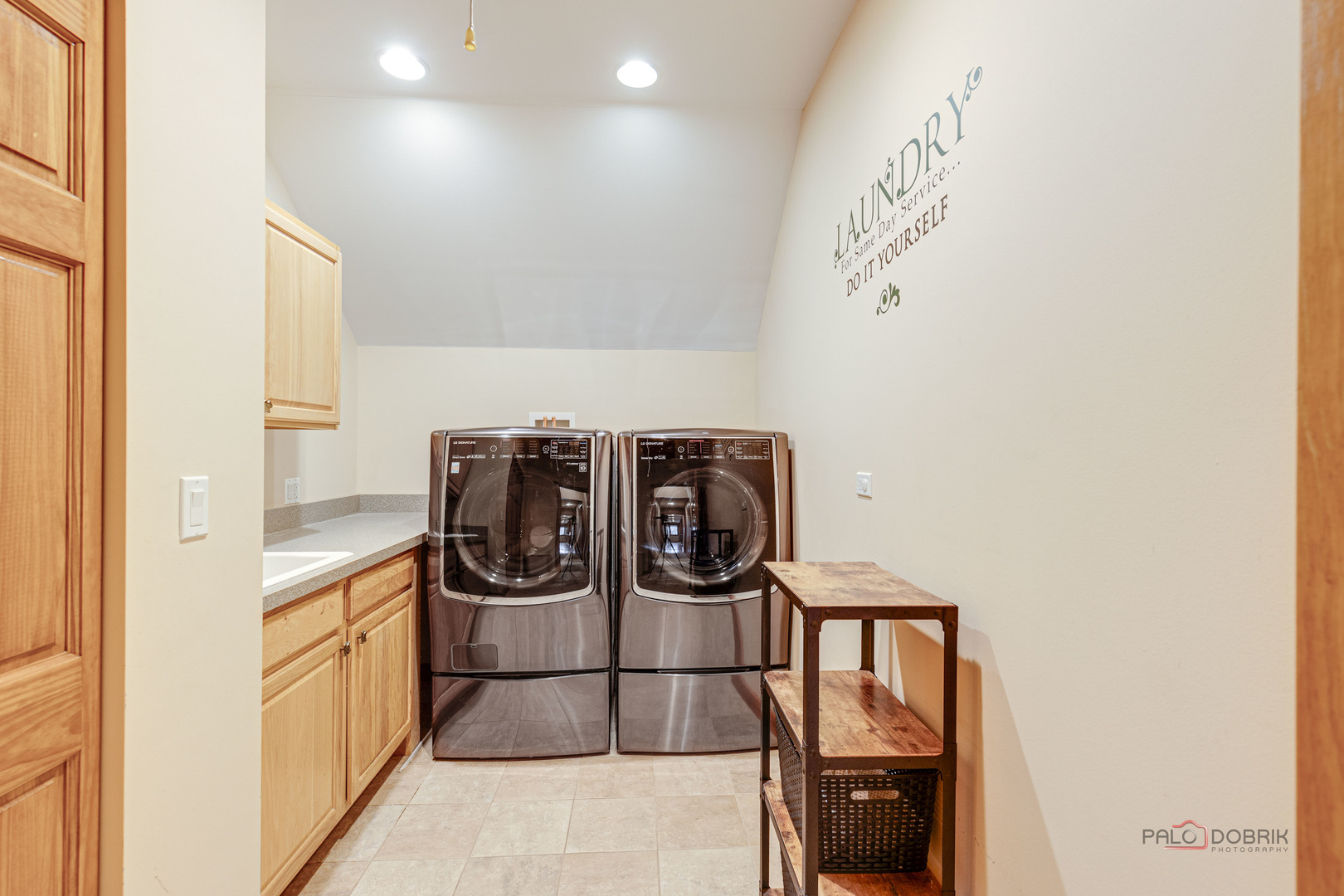 22481 West Wooded Ridge Road Lake Zurich, IL 60047 - Photo 36 of 62 Gallery Image 36