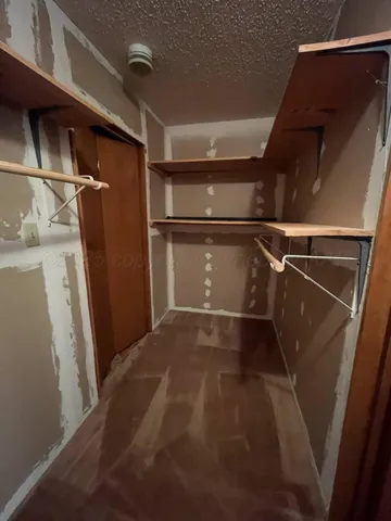 $230,000 | 879 Highway 83, Childress, TX 79201