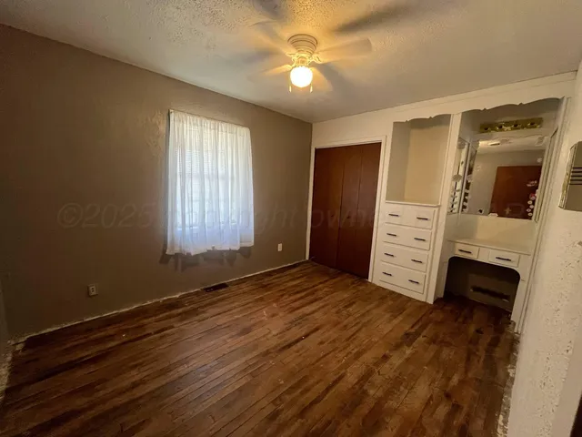 $230,000 | 879 Highway 83, Childress, TX 79201