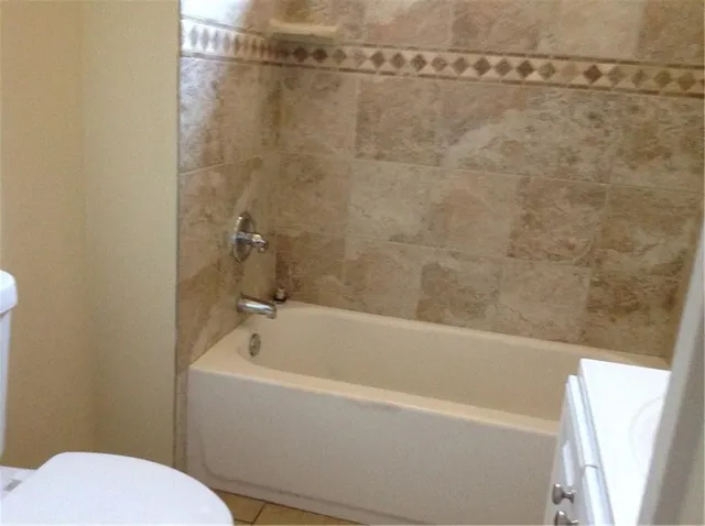 $1,150 | 933 St Maurice Avenue, Unit 933, New Orleans, LA 70117