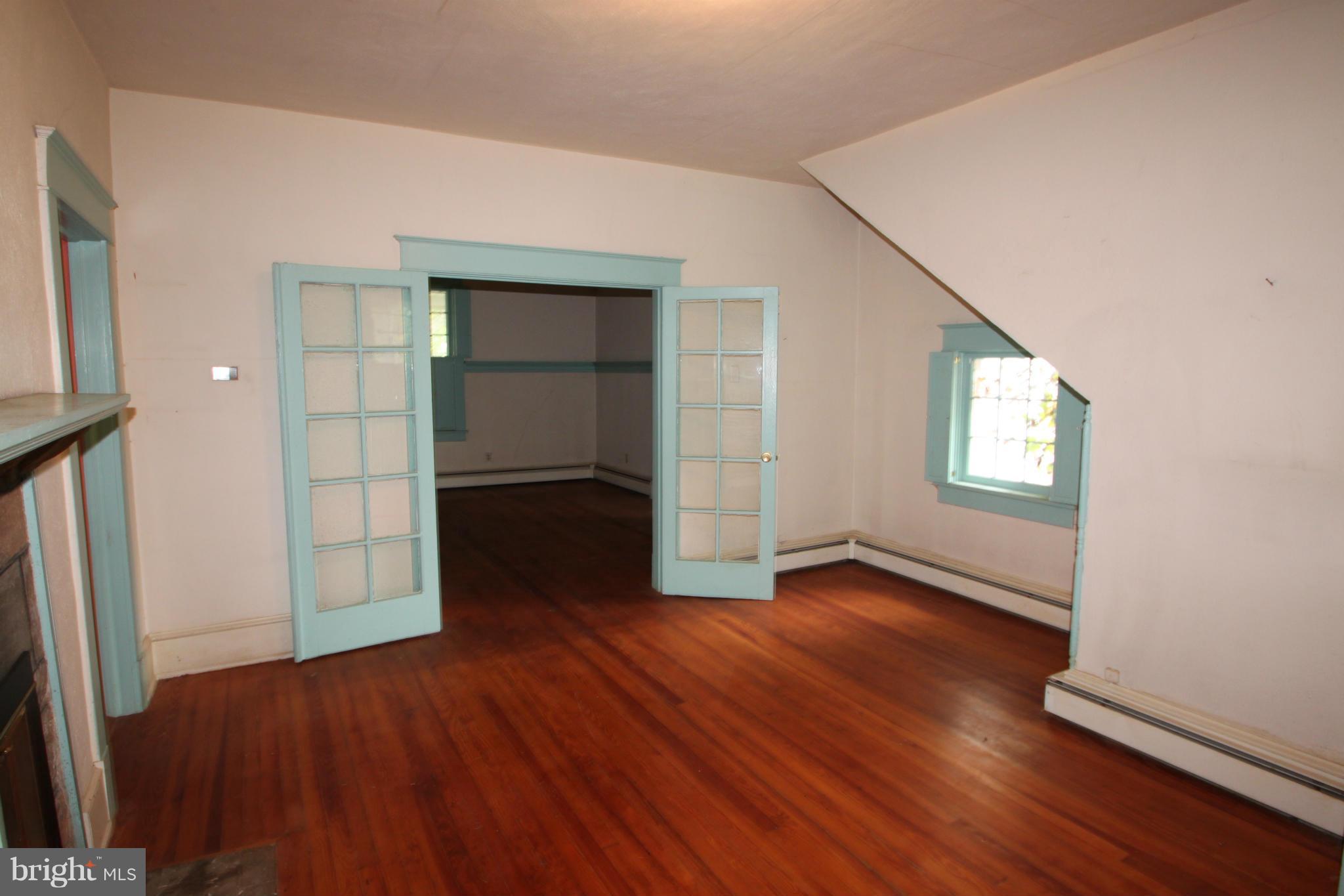 18087 Ryland Chapel Road Rixeyville, VA 22737 - Photo 22 of 29 Foyer