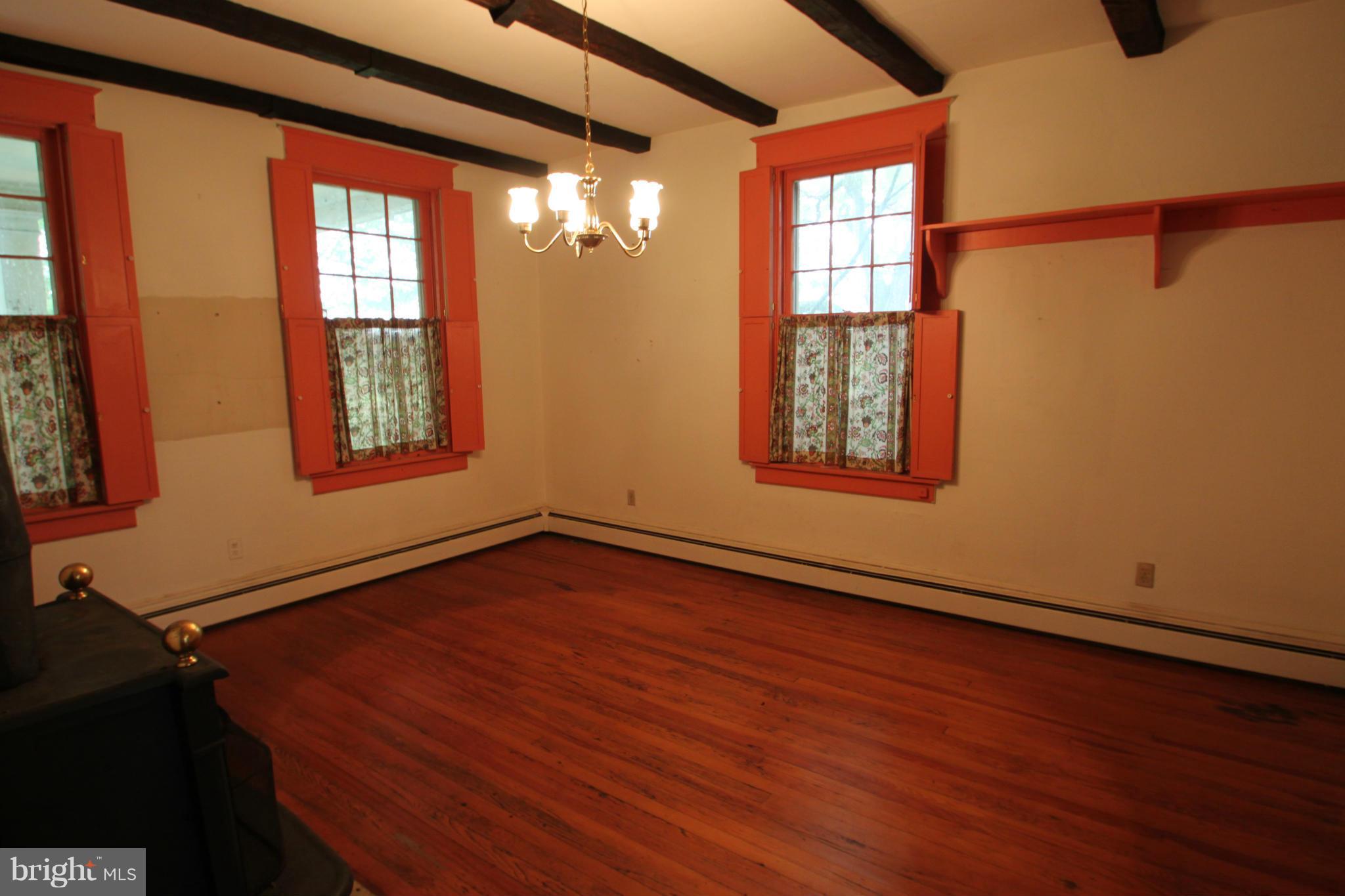 18087 Ryland Chapel Road Rixeyville, VA 22737 - Photo 26 of 29 Living Room