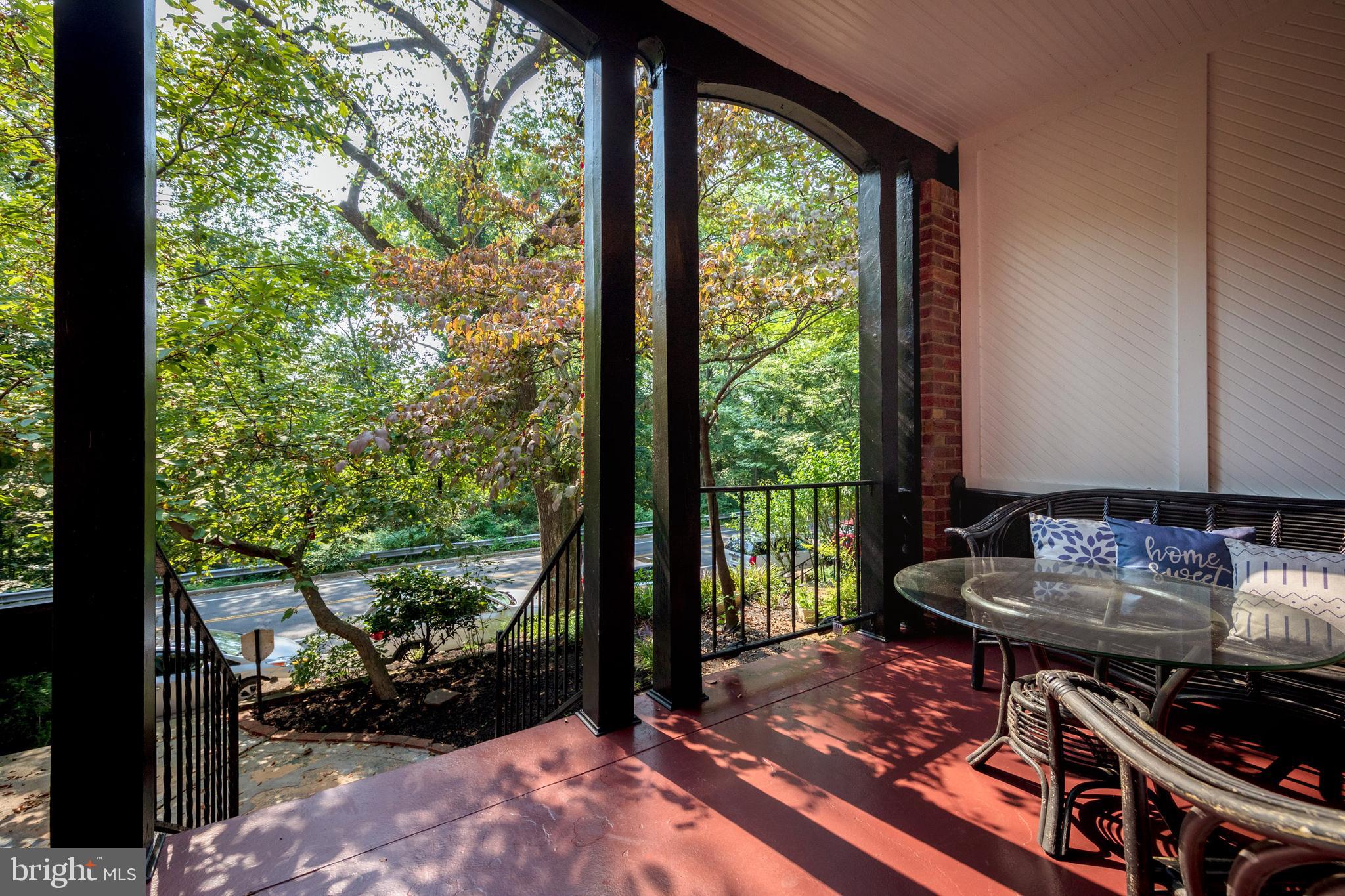 3155 Adams Mill Road Northwest Washington, DC 20010 - Photo 22 of 29 Front Porch