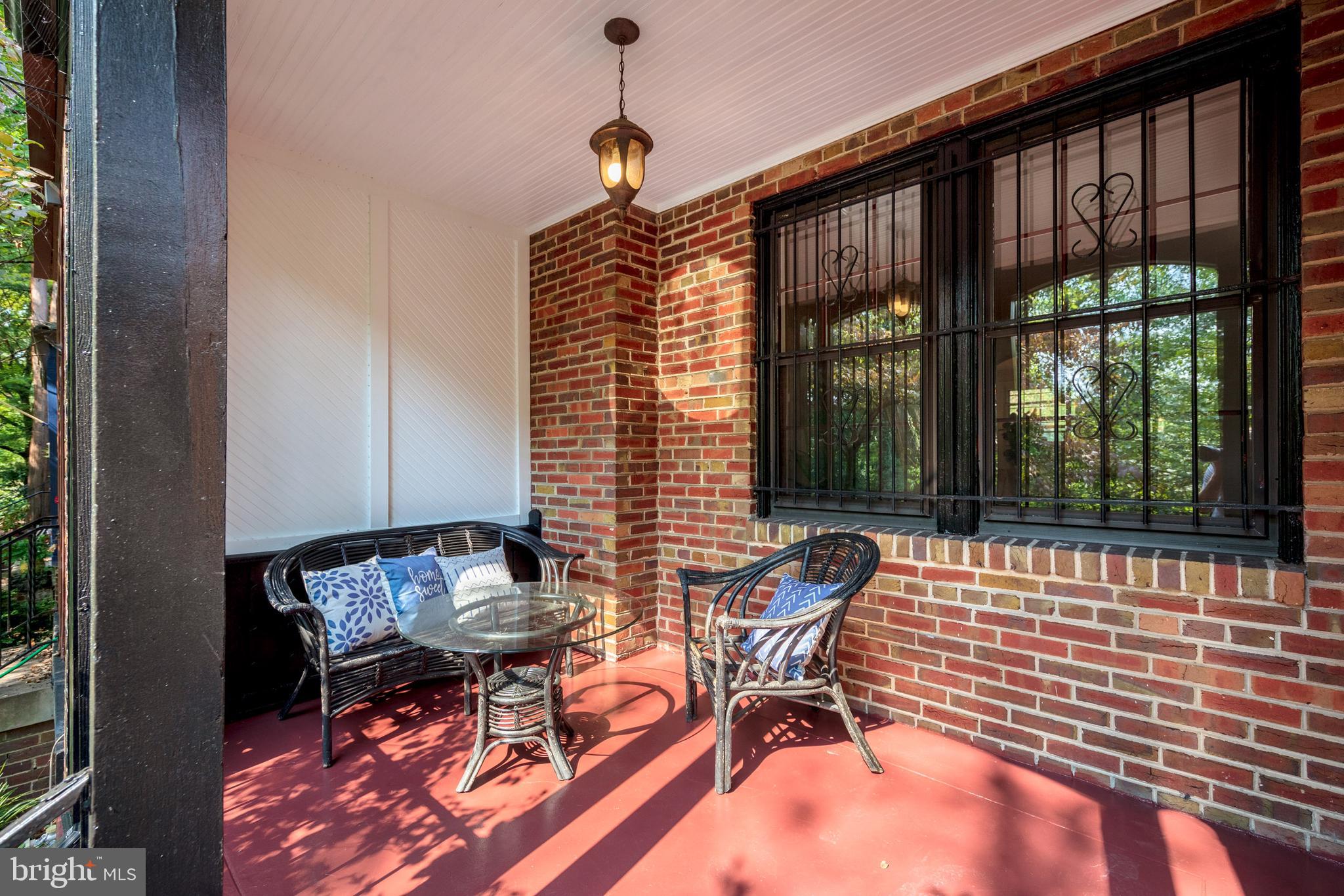 3155 Adams Mill Road Northwest Washington, DC 20010 - Photo 23 of 29 Front Porch