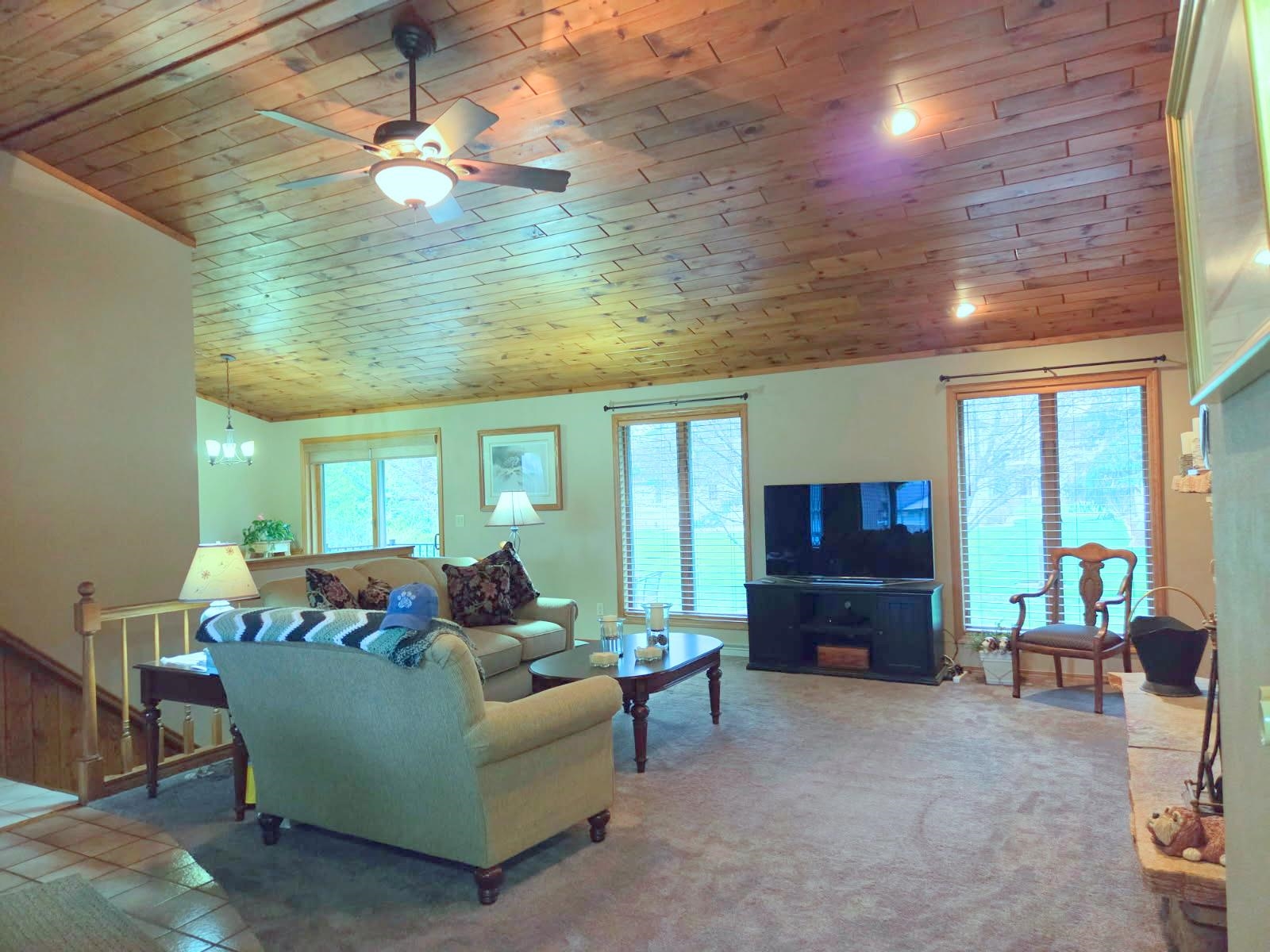4715 Periwinkle Court Appleton, WI 54914 - Photo 2 of 16