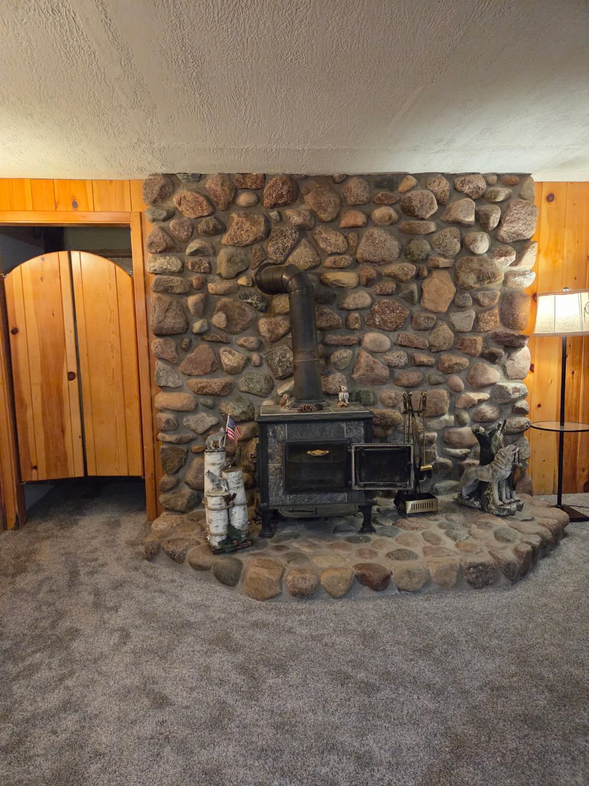 4715 Periwinkle Court Appleton, WI 54914 - Photo 6 of 16