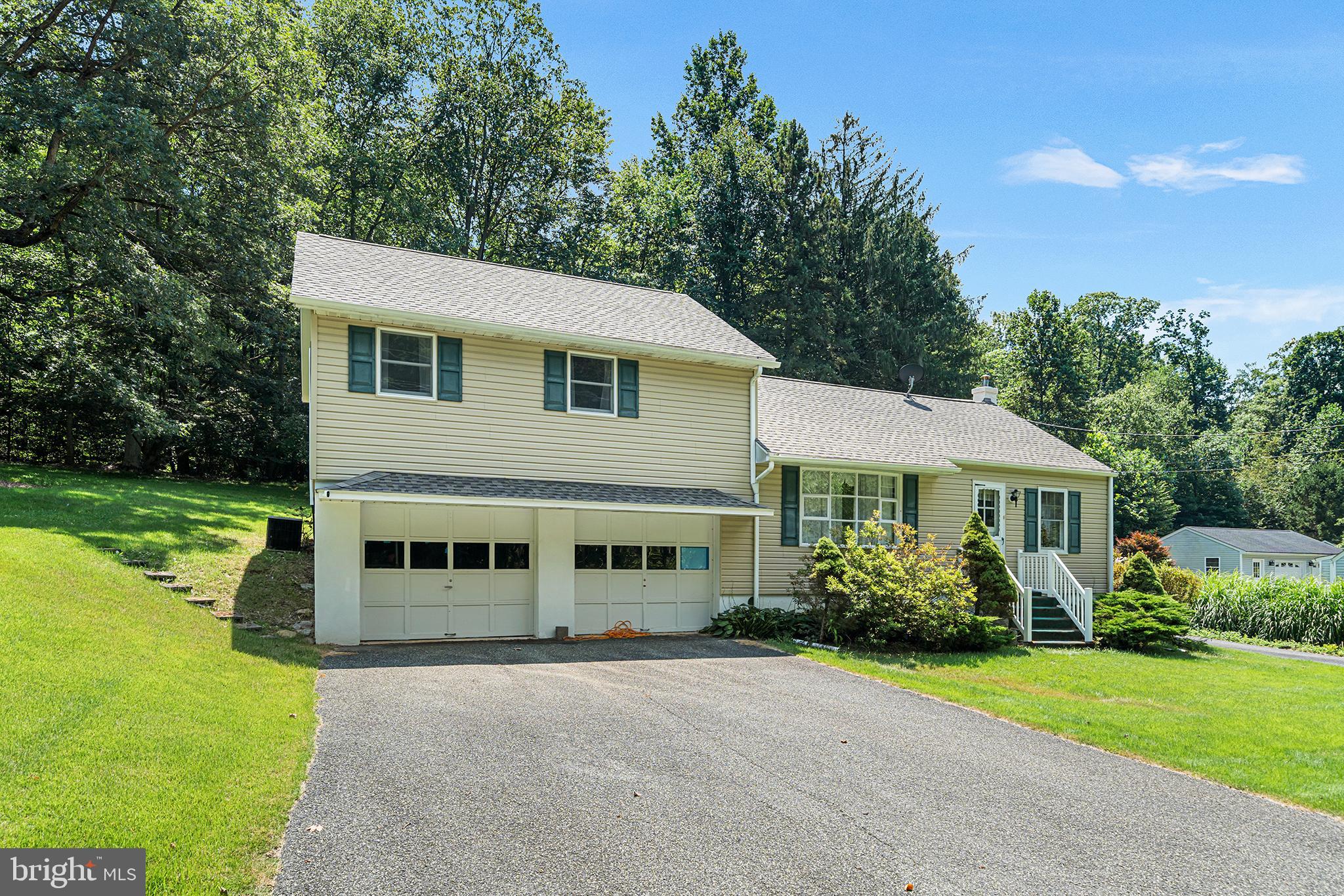 1195 Powder Mill Hollow Road Boyertown, PA 19512 - Photo 2 of 32 Gallery Image 2