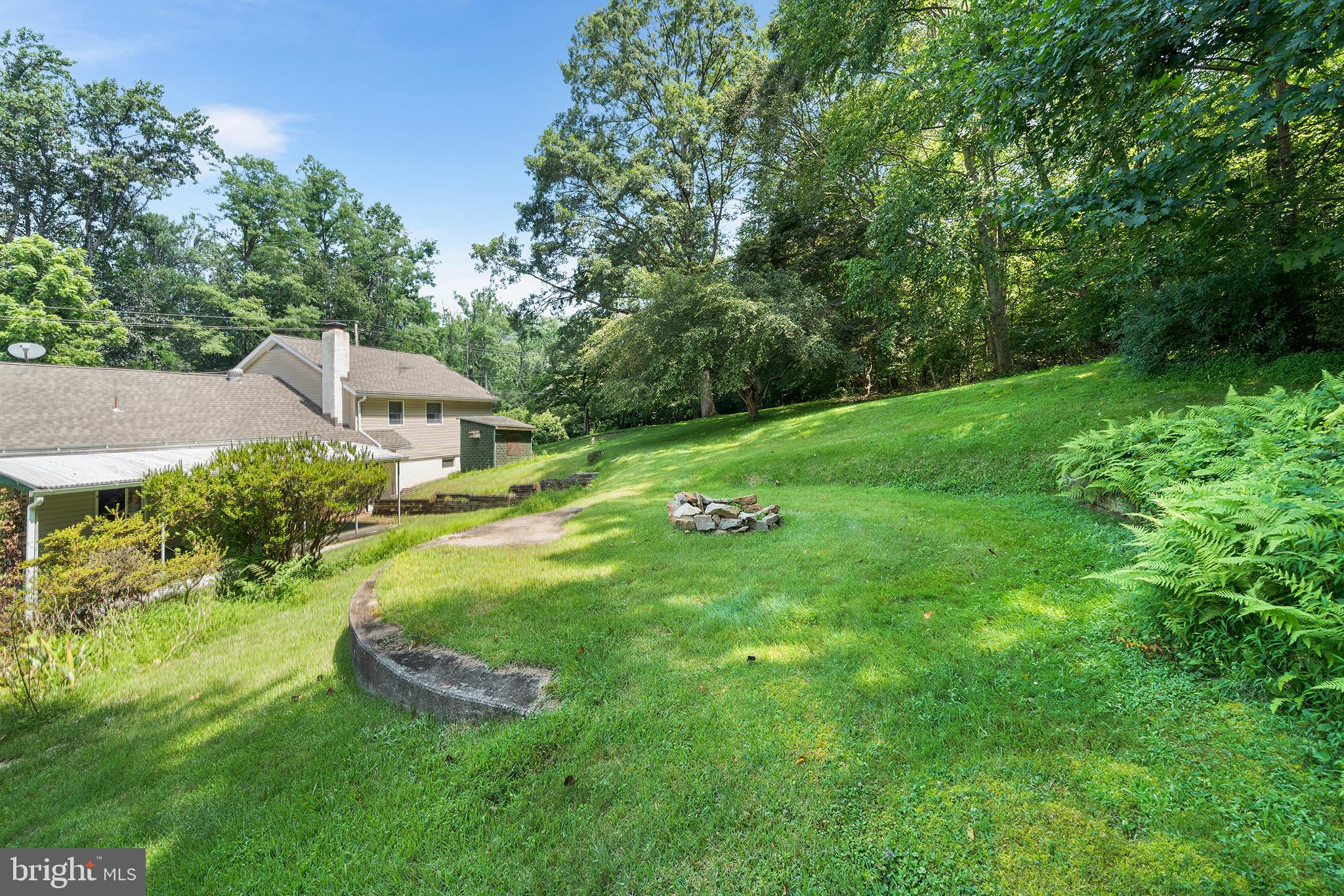 1195 Powder Mill Hollow Road Boyertown, PA 19512 - Photo 28 of 32 Gallery Image 28