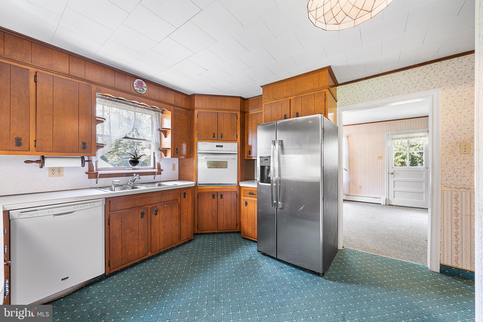 1195 Powder Mill Hollow Road Boyertown, PA 19512 - Photo 8 of 32 Gallery Image 8