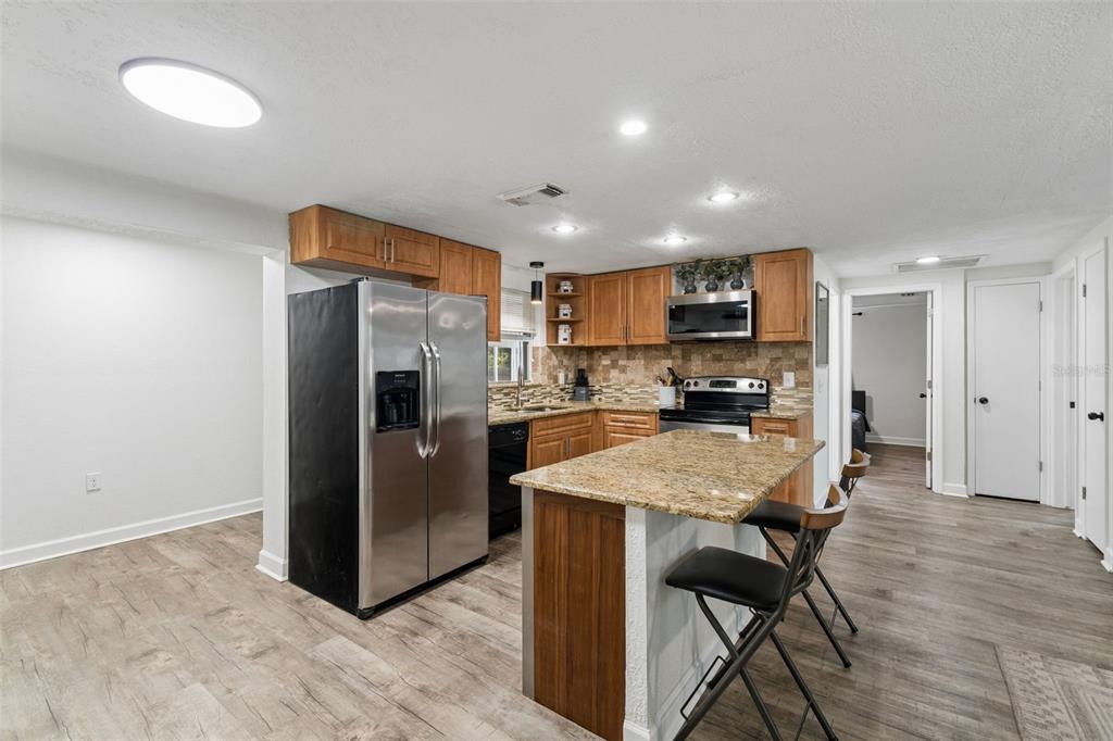 5553 Violet Drive New Port Richey, FL 34652 - Photo 8 of 23