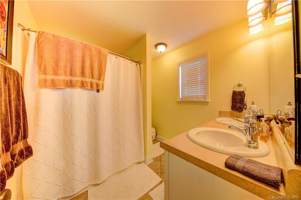 9545 Anne Taylor Road York, SC 29745 - Photo 8 of 17 Gallery Image 8