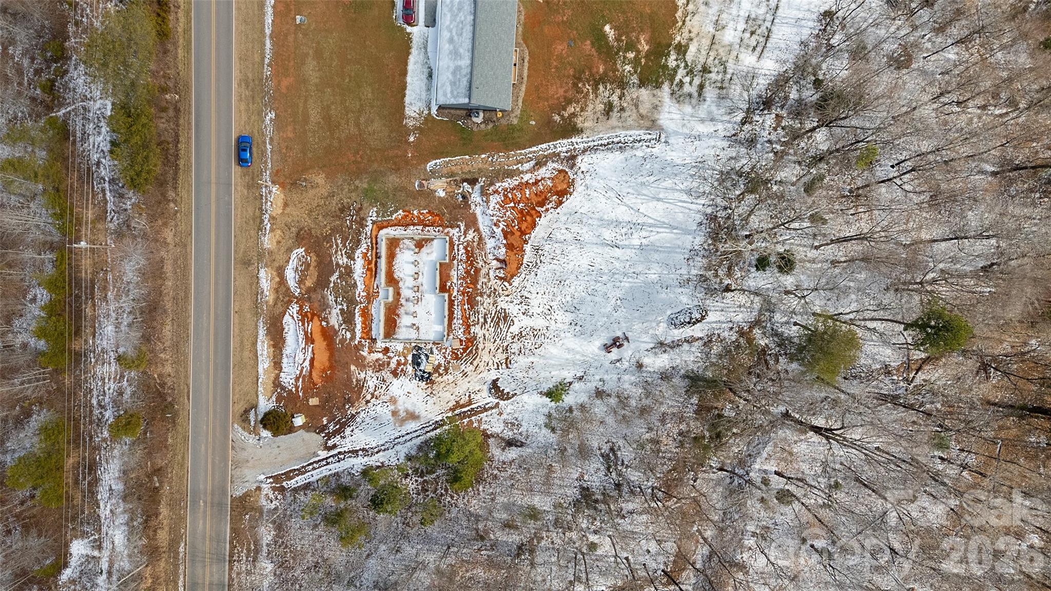 6399 Little Mountain Road, Unit 1 Sherrills Ford, NC 28673 - Photo 25 of 40 a view of a pathway of a house