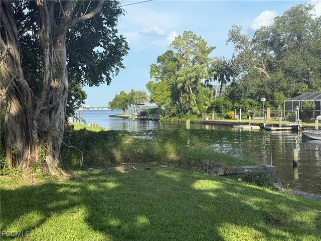 $515,000 | 1845 Marina Circle, North Fort Myers, FL 33903