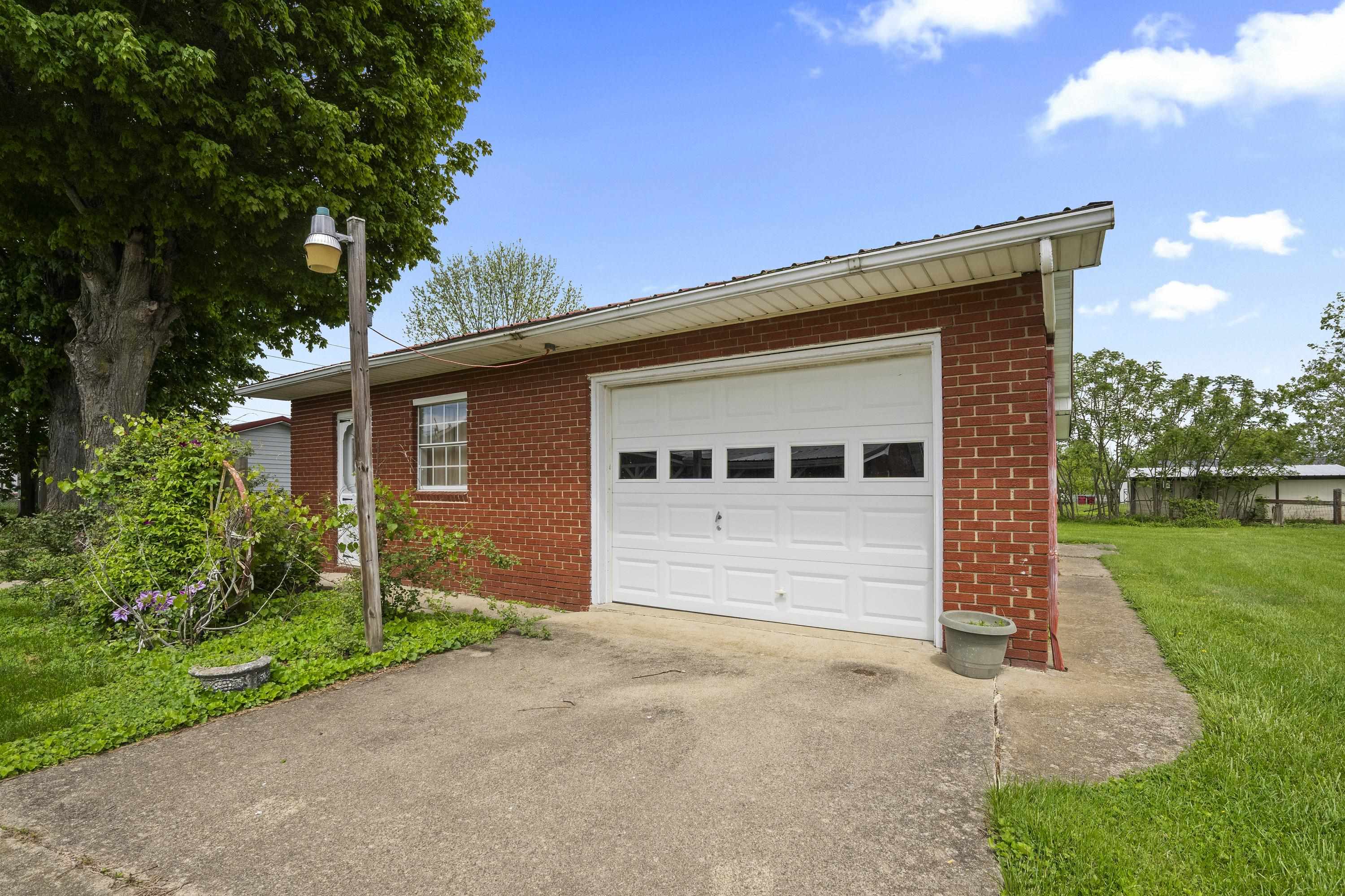 82 Ohio River Road Greenup, KY 41144 - Photo 33 of 49
