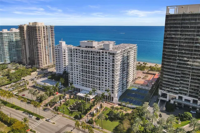 $7,800 | 9801 Collins Avenue, Unit 8S, Bal Harbour, FL 33154
