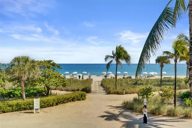 $7,800 | 9801 Collins Avenue, Unit 8S, Bal Harbour, FL 33154