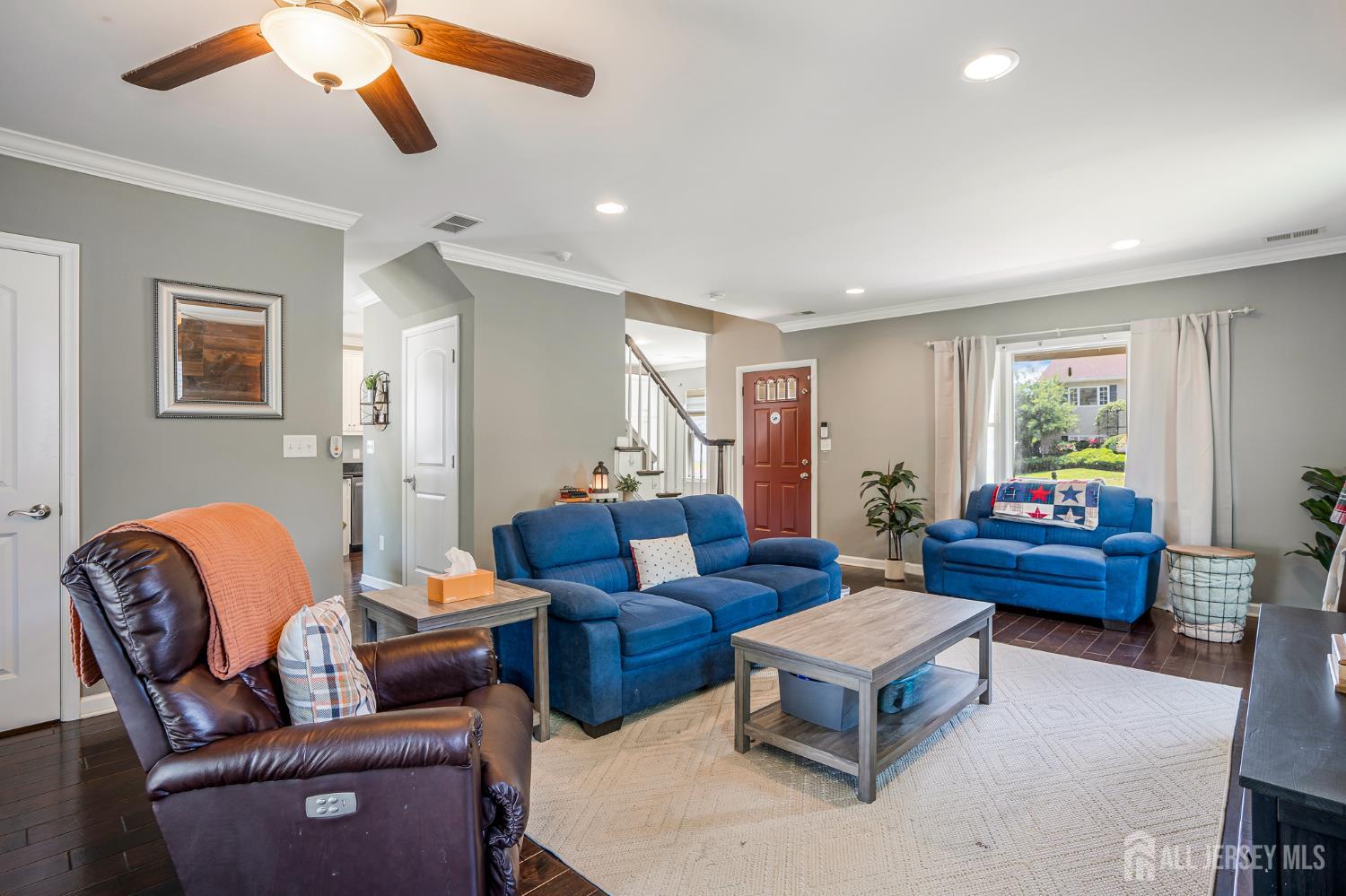 203 Harris Avenue Middlesex, NJ 08846 - Photo 6 of 41