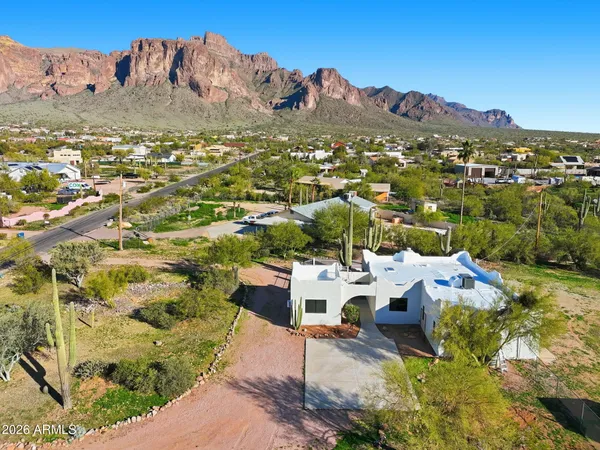 $624,900 | 4979 East Pioneer Street, Apache Junction, AZ 85119