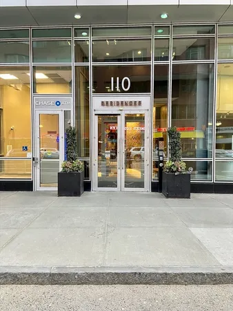 $5,750 | 110 Stuart Street, Unit 16H, Boston, MA 02116