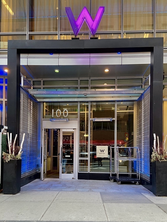 110 Stuart Street, Unit 16H Boston, MA 02116 - Photo 22 of 22 a view of an entrance of the building
