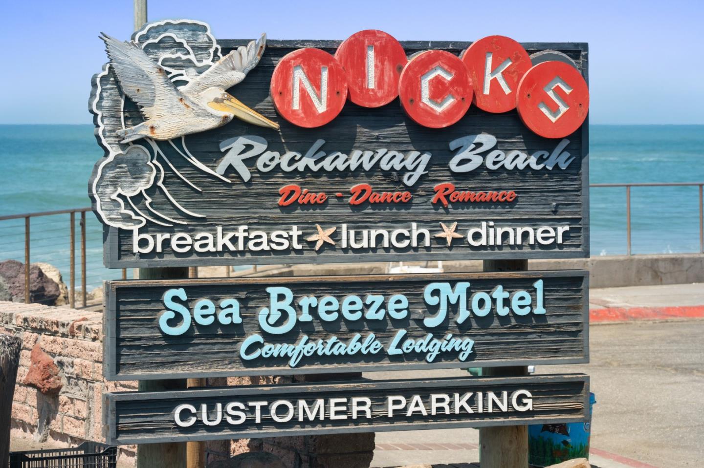 415 Roberts Road Pacifica, CA 94044 - Photo 56 of 69 a view of sign board