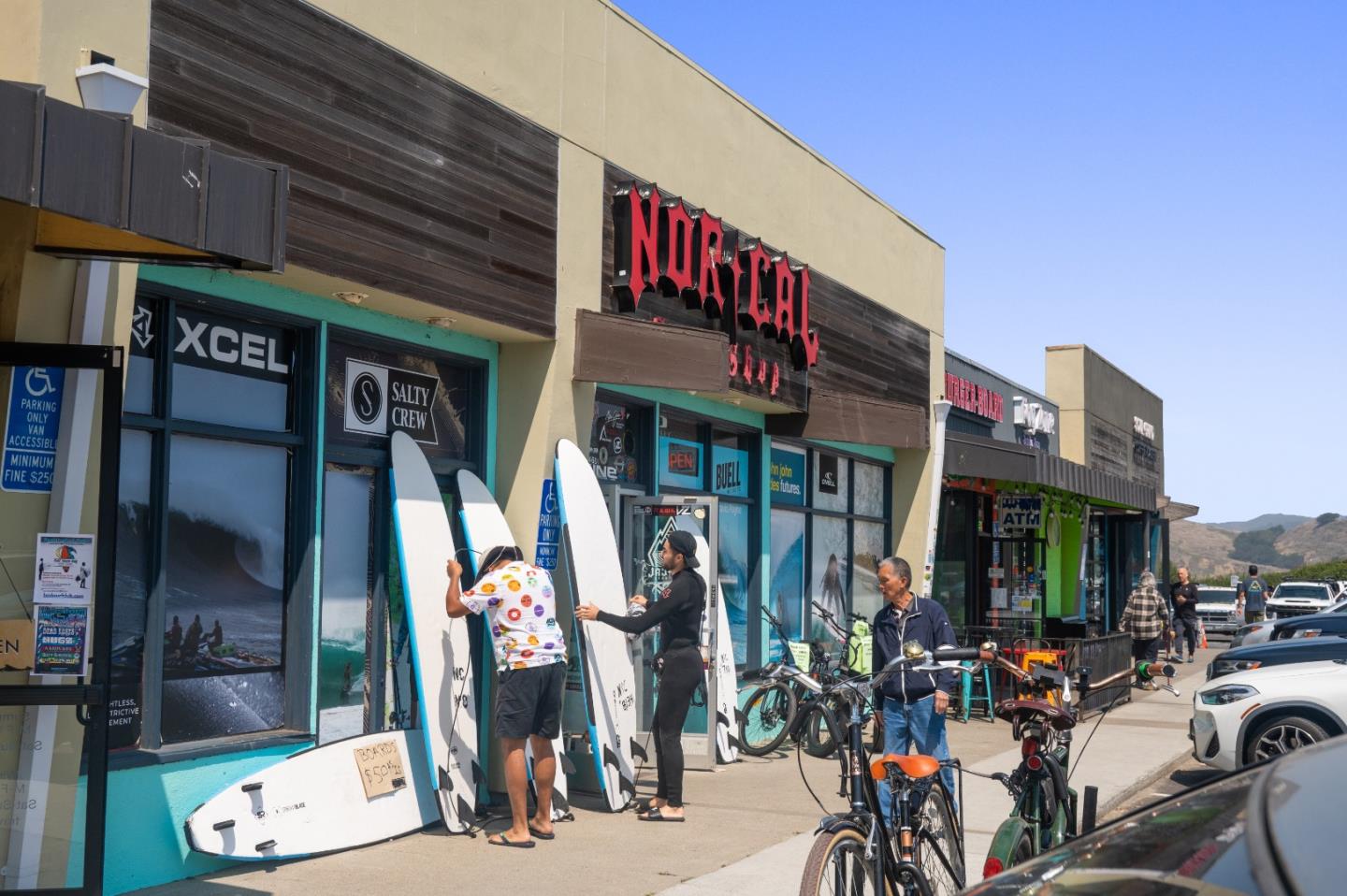 415 Roberts Road Pacifica, CA 94044 - Photo 67 of 69 a view of a building with sitting area