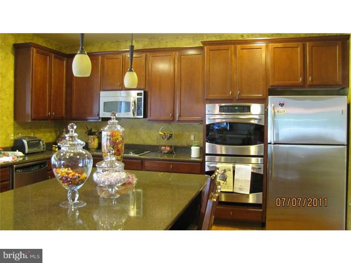 202 Hopkins Road Mickleton, NJ 08056 - Photo 9 of 25 Kitchen