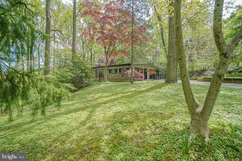 432 Sharon Drive Wayne, PA 19087 - Photo 12 of 58