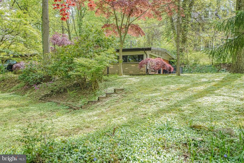 432 Sharon Drive Wayne, PA 19087 - Photo 10 of 58