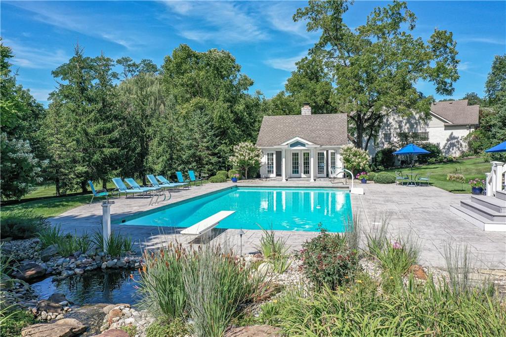 10590 Geist Ridge Court Fortville, IN 46040 - Photo 6 of 53