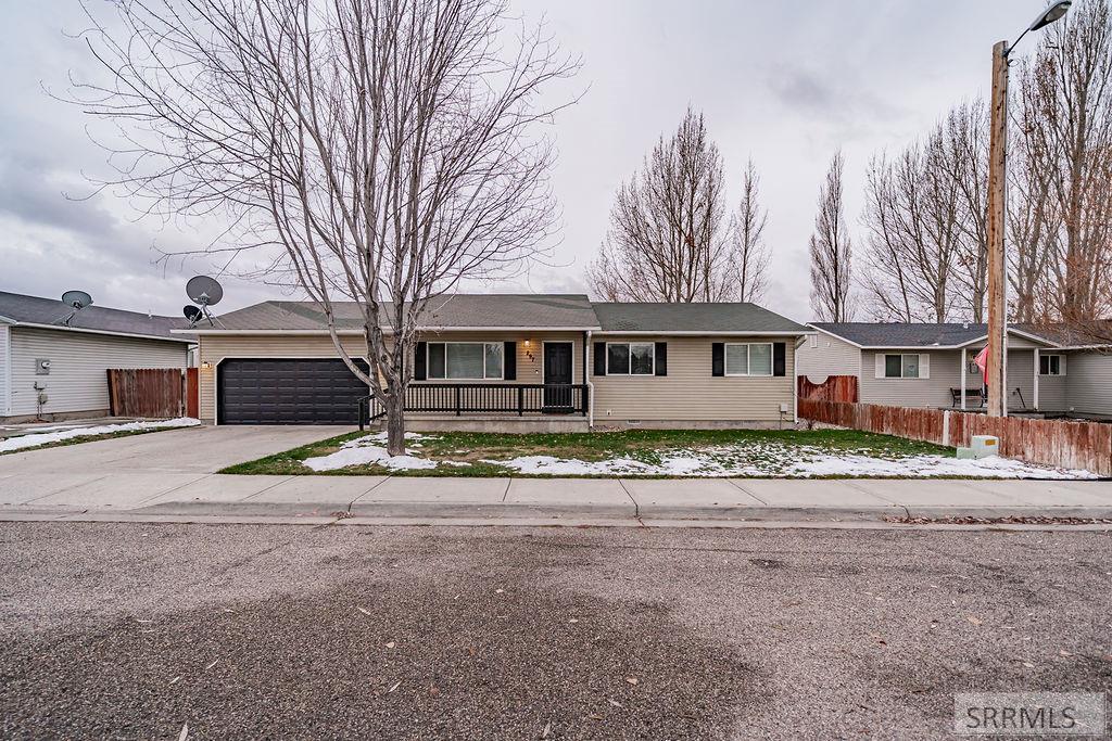 297 Madsen Avenue Rigby, ID 83442 - Photo 1 of 1 Main View