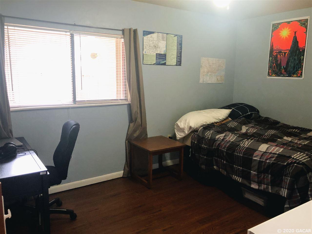 611 Southwest 3rd Street Gainesville, FL 32601 - Photo 11 of 13