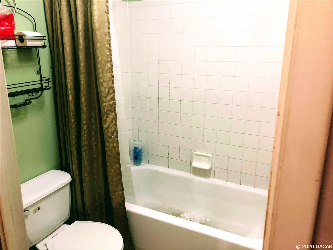 611 Southwest 3rd Street Gainesville, FL 32601 - Photo 13 of 13