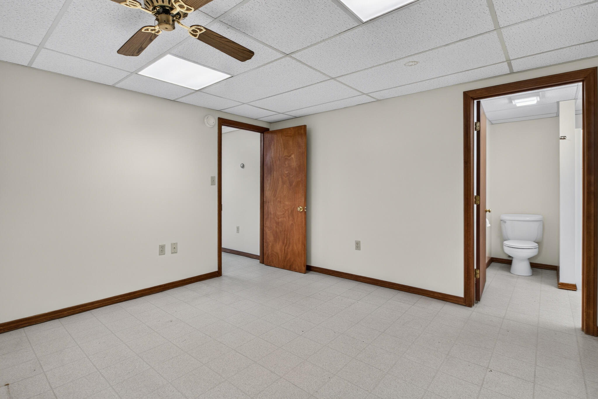25 Hadley Lake Road Machias, ME 04654 - Photo 31 of 36 25 Hadley Lake Road Interior2-3
