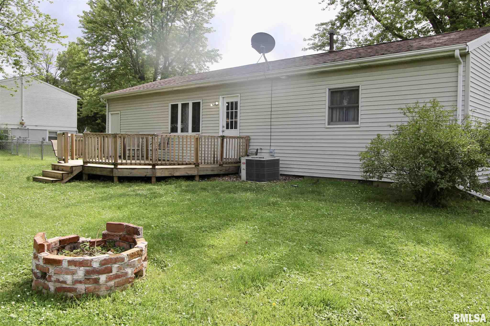 1105 Springfield Road East Peoria, IL 61611 - Photo 48 of 50 Gallery Image 48