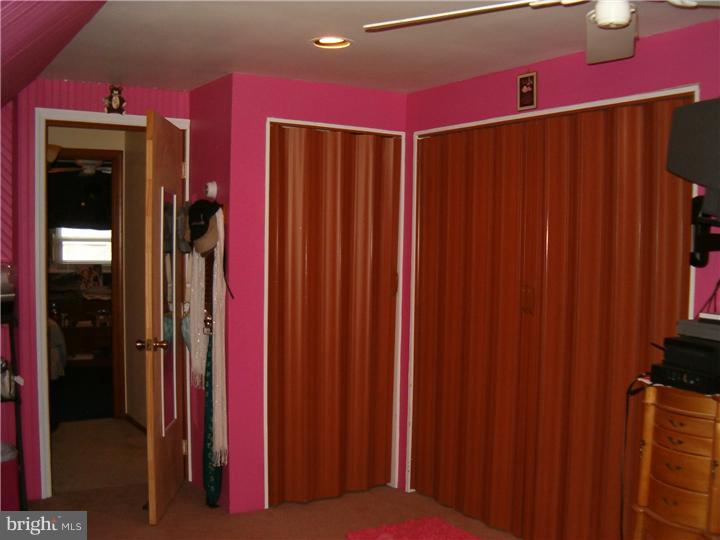 36 Cardinal Road Levittown, PA 19057 - Photo 11 of 19 Bedroom 2