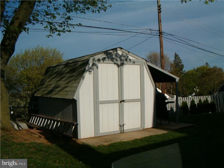 36 Cardinal Road Levittown, PA 19057 - Photo 18 of 19 Storage Shed