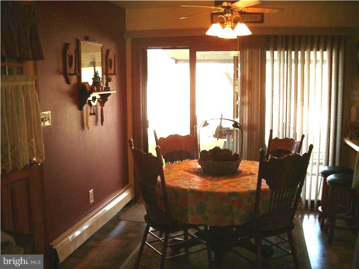 36 Cardinal Road Levittown, PA 19057 - Photo 5 of 19 Dining Room