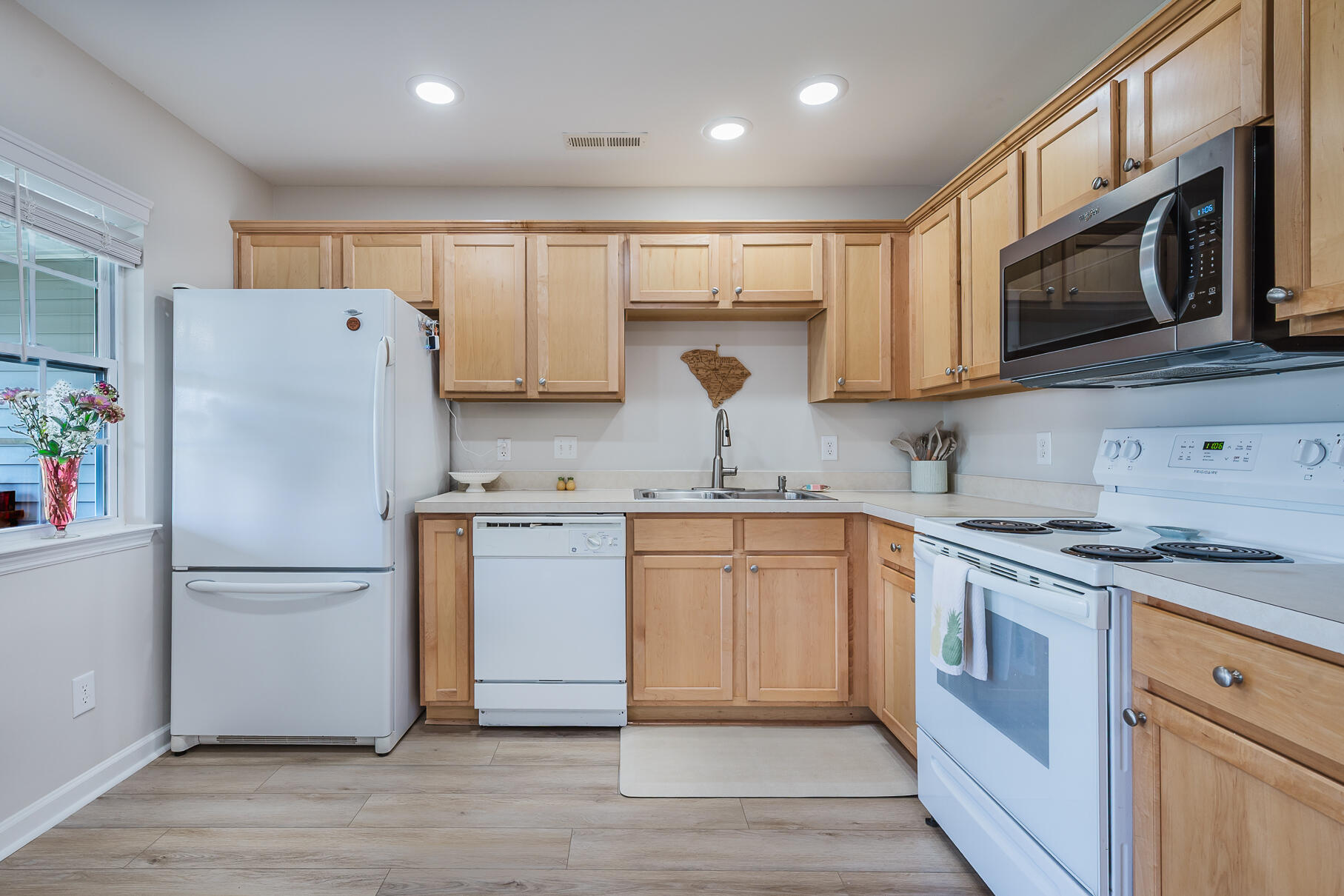 465 Doane Way Wando, SC 29492 - Photo 11 of 36 465DoaneWay-11