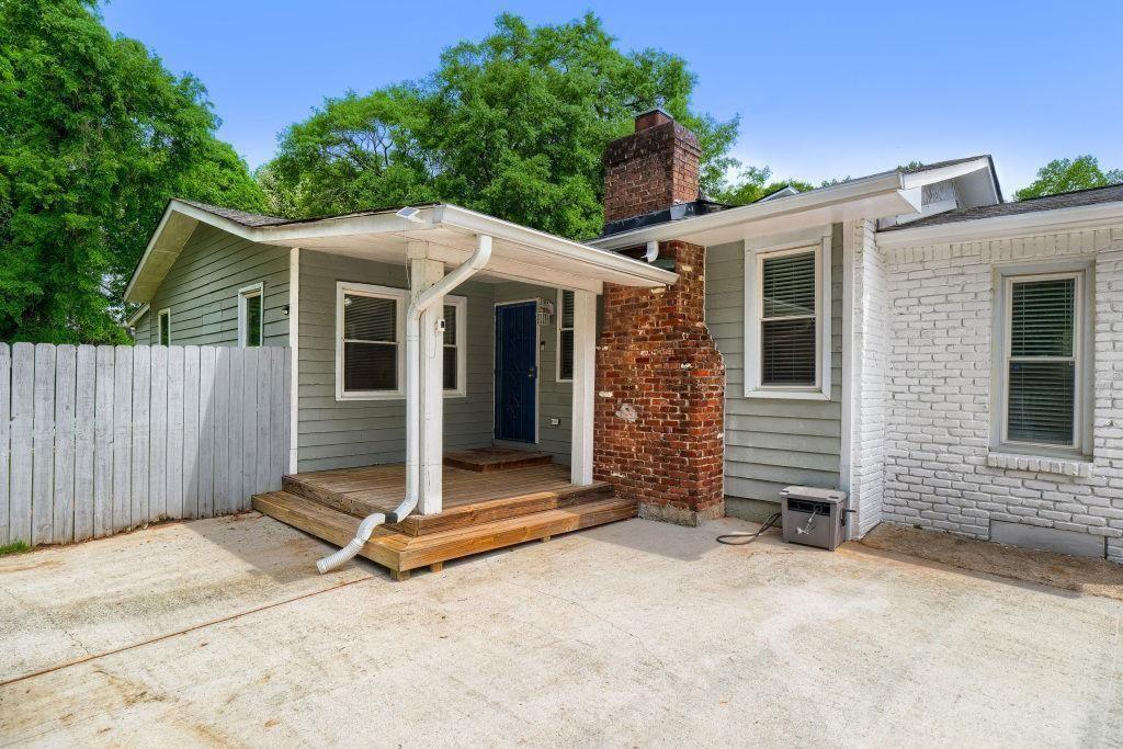 2702 White Oak Drive Decatur, GA 30032 - Photo 3 of 26