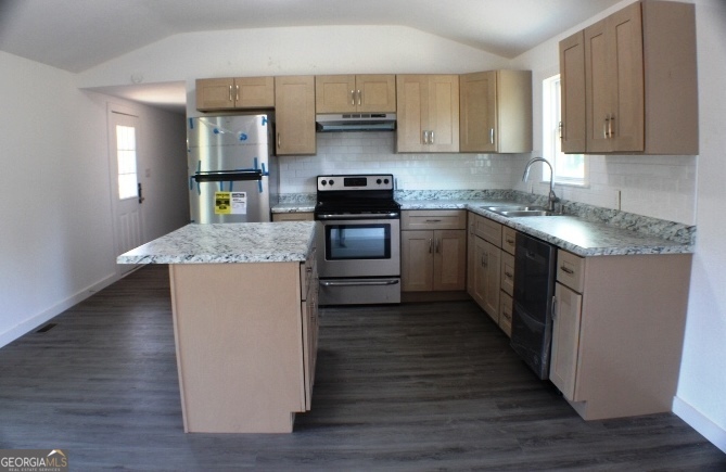 963 Holliday Road Dublin, GA 31021 - Photo 3 of 16