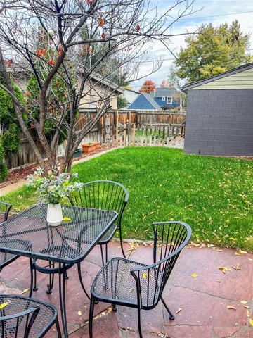 a view of outdoor space yard and patio