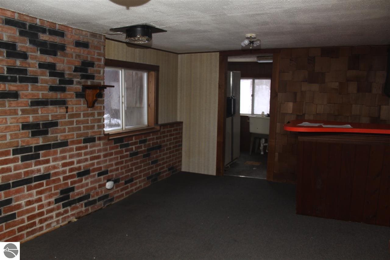 7741 Old Platte Road Beulah, MI 49617 - Photo 23 of 33 1779229-22.JPG