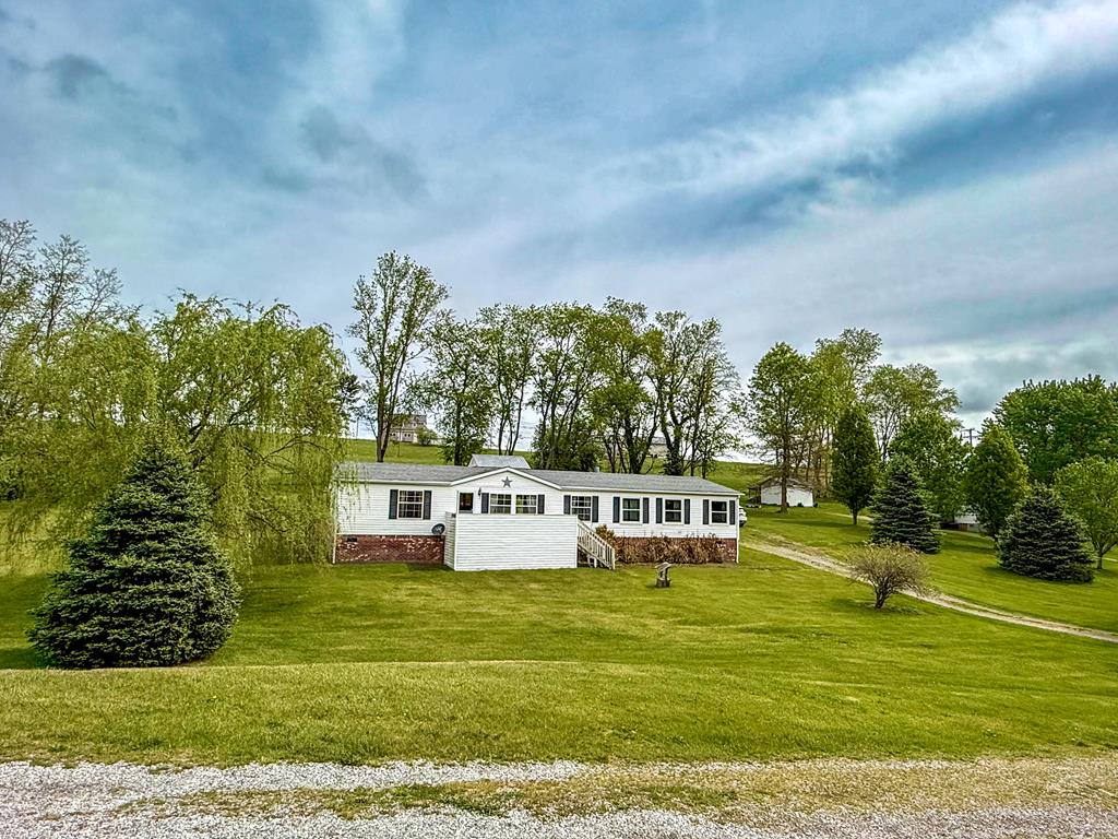 184 Hazelnut Lane Rural Retreat, VA 24368 - Photo 1 of 53 Gallery Image 1