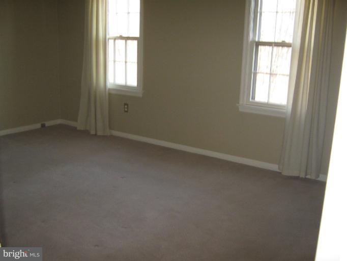 17203 Clarksridge Road Leesburg, VA 20176 - Photo 18 of 29 Bedroom