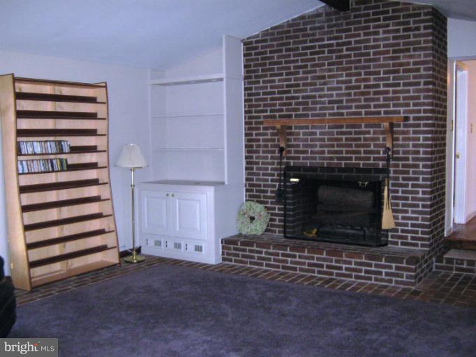 17203 Clarksridge Road Leesburg, VA 20176 - Photo 4 of 29 Brick Fireplace & Built-in