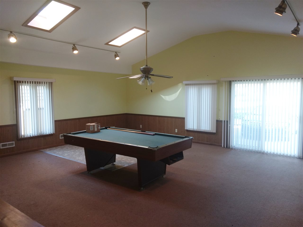 7624 Melbourne Road Saginaw, MI 48604 - Photo 23 of 38