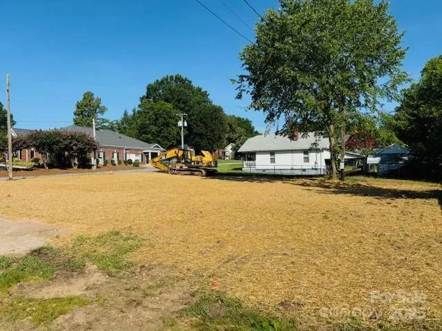 a view of a lake with houses