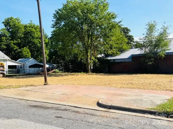 $115,000 | 616 South Main Street, Landis, NC 28088