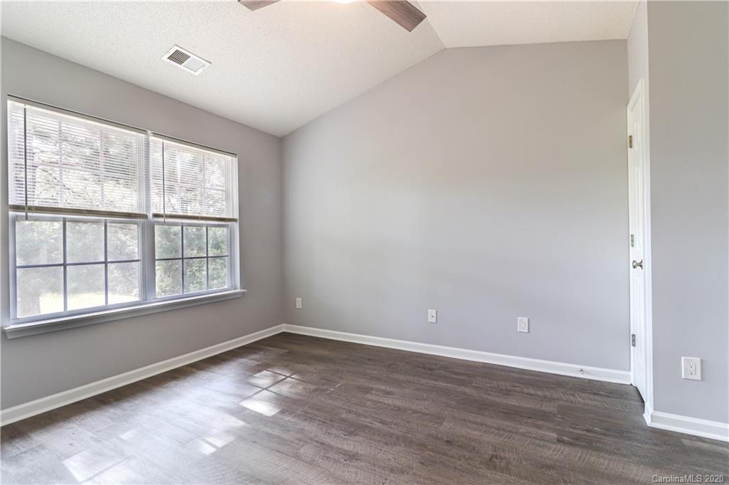 5151 Ficus Tree Lane Charlotte, NC 28215 - Photo 22 of 32